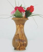 Petit vase en bois d'olivier